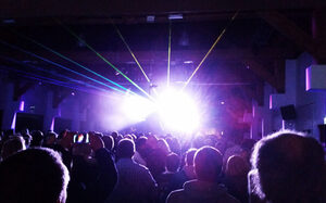 Bühnenveranstaltung im Steinhof